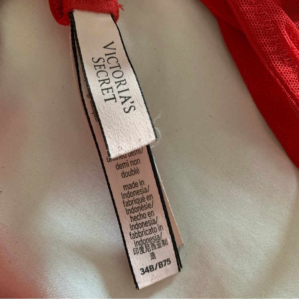 Victoria’s Secret Sexy Tee Unlined Lacie Demi Bra View 3